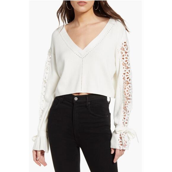 French Connection Leona Pointelle White Crochet Knit Crop Sweater Top Size XS - Picture 1 of 12